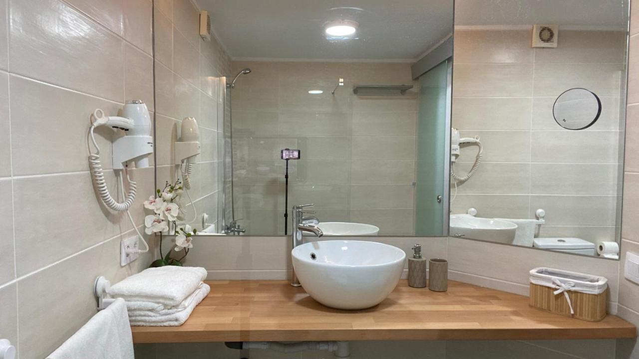 Enjoy A Sunny Apartment With Pool Next To The Sea Costa Adeje  Exterior photo